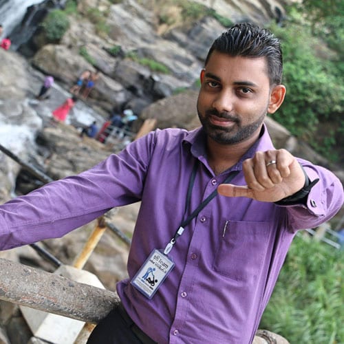 අදත් රාවණා ඇල්ල පහු කරලා යන ගමන්
