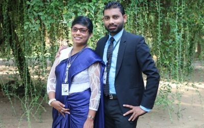 වැඩසටහනකට සූදානම් වෙමින්.