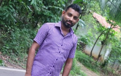 අලුත බැඳපු ජෝඩුව ? රවුමක් ? එක්ක යන්න කියලා