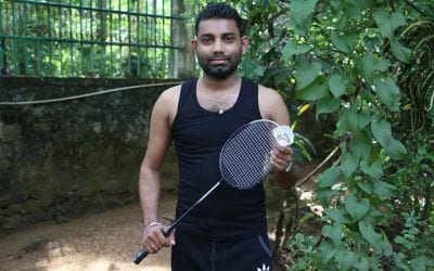 අද ගෙදර ඉන්න ගමන් බැඩ්මින්ටන් ගැහුවා මායි, අපේ ලොකු අයියයි