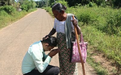 මාව ආරක්ෂා කරන්නේ මේ ආශිර්වාදයි