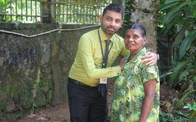 අම්මගෙන් ආශිර්වාද සහ උම්මා අරගත්තා