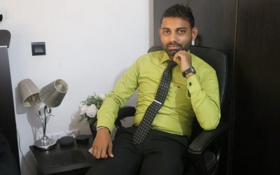 Business Meeting එකකට යන්න සූදානම් වෙලා