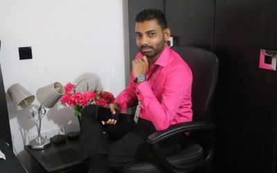 බලන්න ඉතිං උදේ පිපුණ රෝස මලක් වගේ නේද