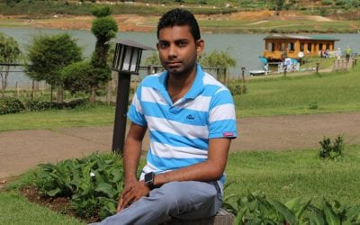 යන ගමන් පොඩ්ඩක් නුවර එළියේ නතර වුණා