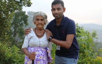 ඇටම්පිටිය ආච්චි අම්මා බලන්න ගියා