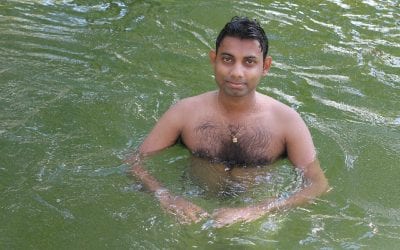 හවස පොඩ්ඩක් ඇලක නෑවා