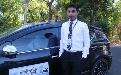 මහේෂිකා දුවව ඉස්කෝලේ එක්ක යන්න ලැහැස්ති වෙන ගමන්