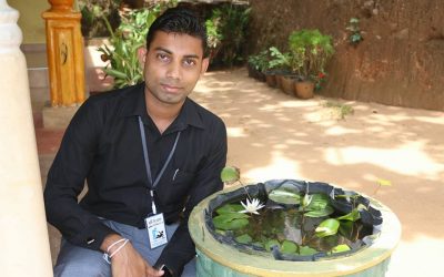 සුදු නෙලුම් මලක්