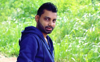 අඬනකොට කවුරුත් ගණන් ගන්නේ නැති වුනාට හිනා වෙනකොට ගොඩක් අයට රිදෙනවා…